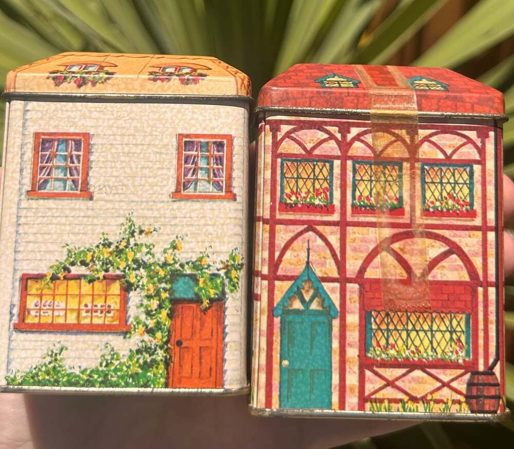 Vintage Village Tea Shop Tin Set